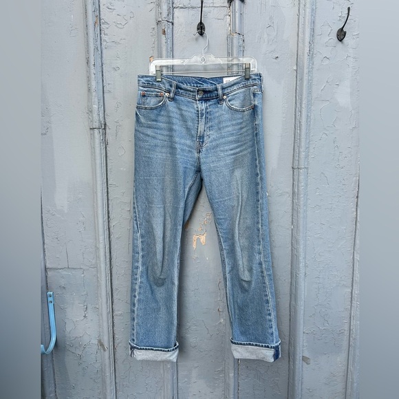 Gap 90’s Straight high rise, size 30 - Picture 3 of 10